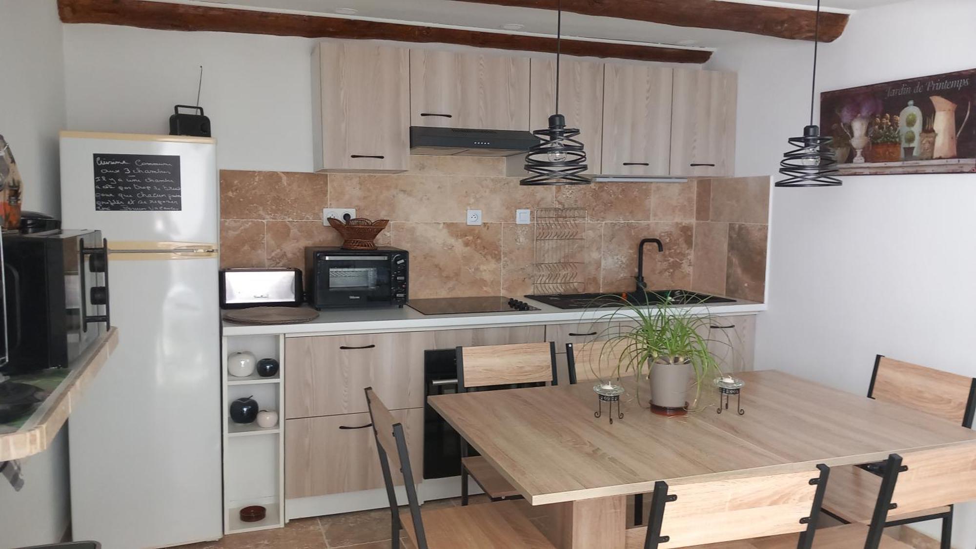 La Sapiniere -Chambres Climatisees Buisson Экстерьер фото