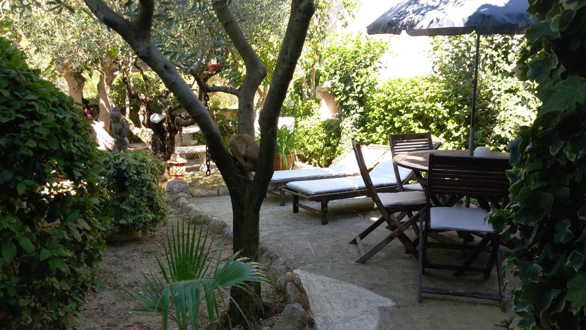 La Sapiniere -Chambres Climatisees Buisson Экстерьер фото